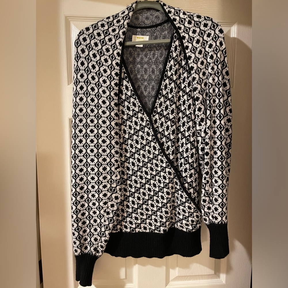 Maeve Black and White Patterned Sweater
